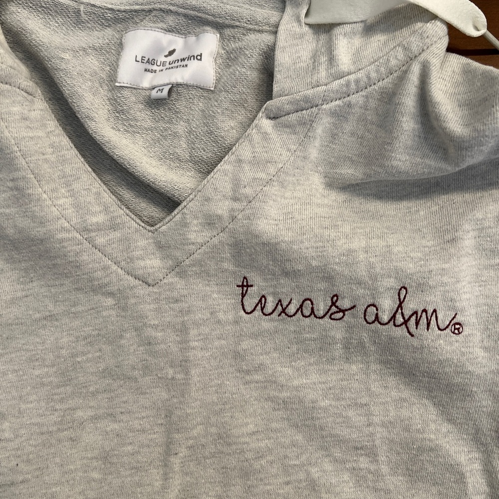 Texas A&M AGGIES Women's Cropped Pullover Hoodie